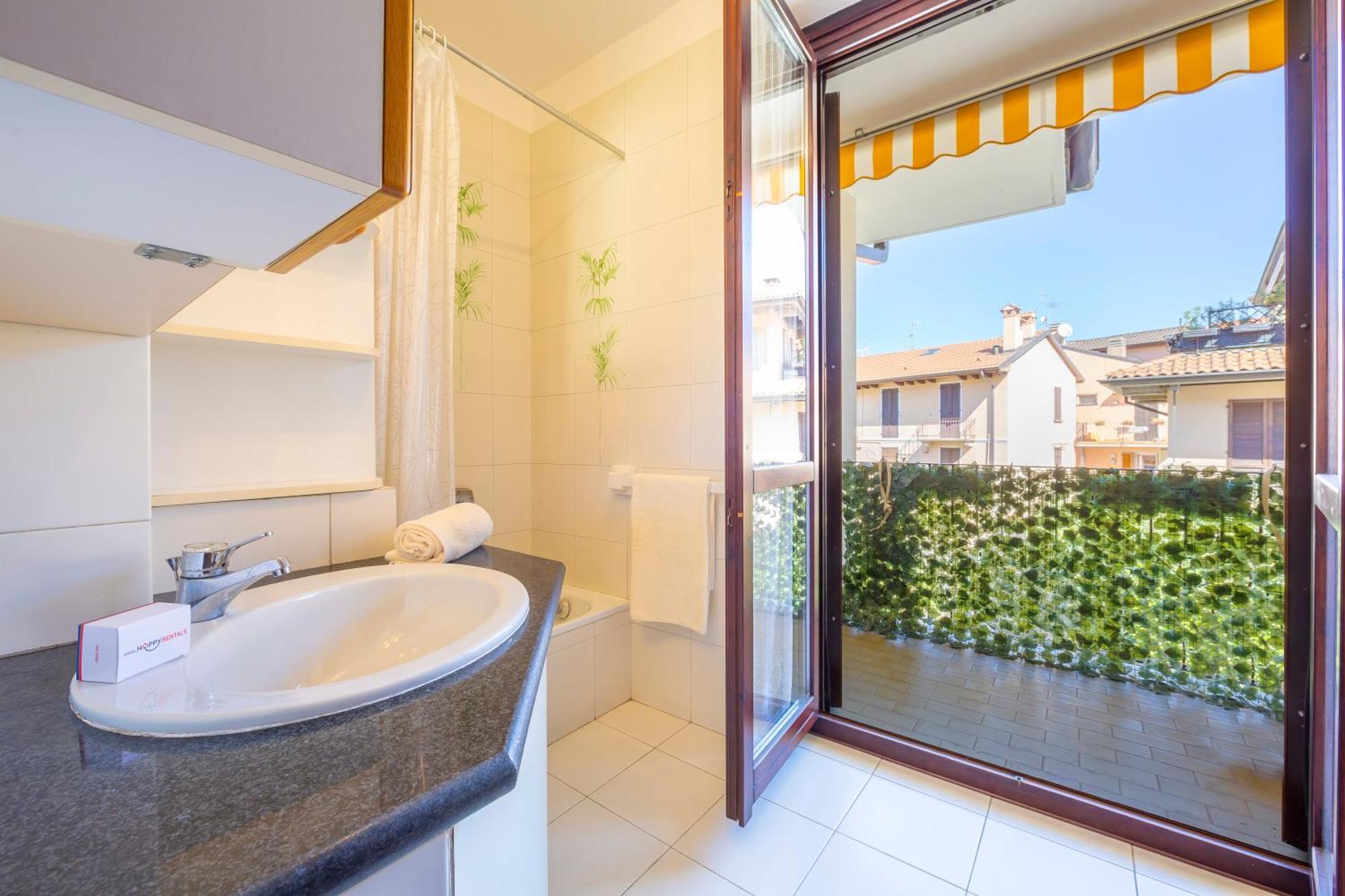 Appartamento Gaya Stresa Center - Happy Rentals Eksteriør billede